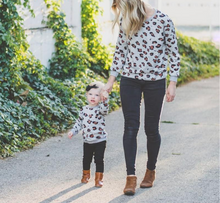 Load image into Gallery viewer, Mommy And Me Leopard Print Matching Sweatshirts